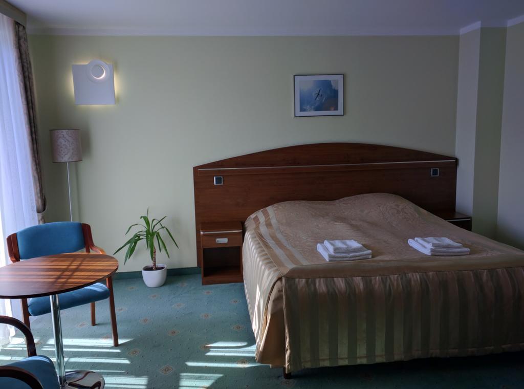Willa Pod Skrzydlami Hotell Międzybrodzie Bialskie Eksteriør bilde